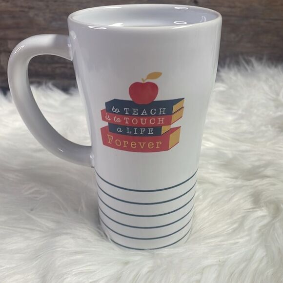 Teachers Cup “To Teach Is To Touch A Life Forever” - Picture 2 of 3